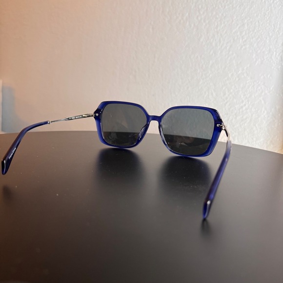 Origin OR1002 Sunglasses Oversized Blue Rectangular Frames Gold Accents Designer - Picture 9 of 13
